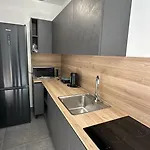 Blue Orchid Apartment, Iun S8460 Διαμέρισμα