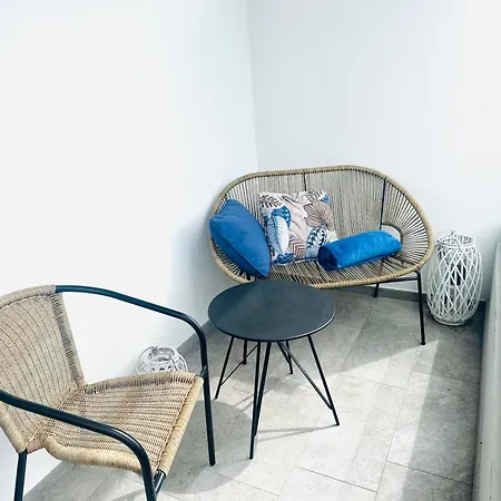 Apartament Blue Orchid Apartment, Iun S8460 *