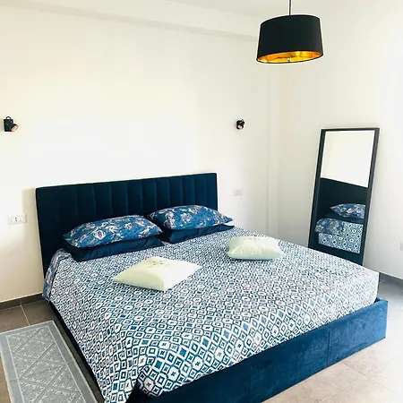 Blue Orchid Apartment, Iun S8460 Apartment